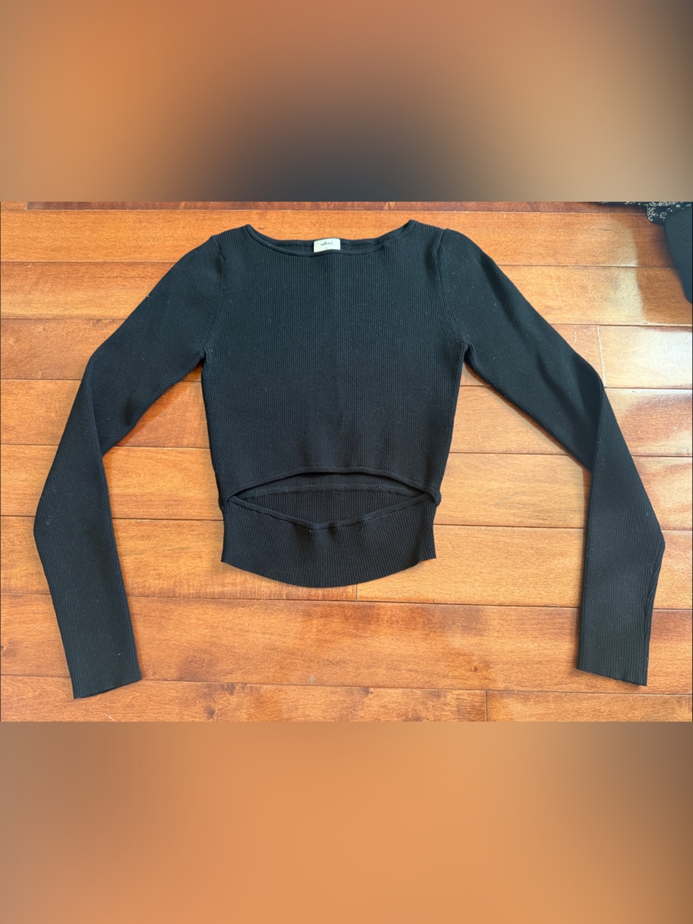 Aritzia Wilfred Black Women's Ribbed Long-Sleeve Top with cut out size S